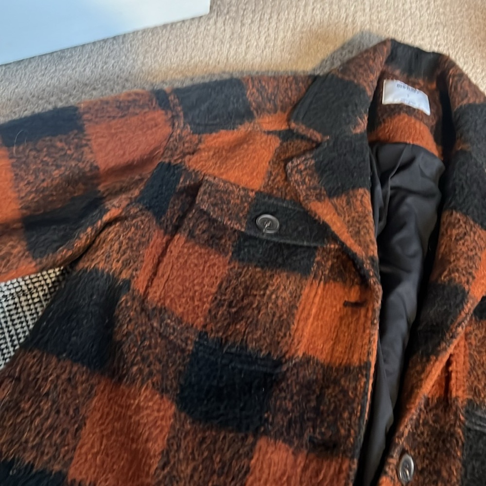 Women’s Old Navy shirt jacket. Size small. - Picture 3 of 6